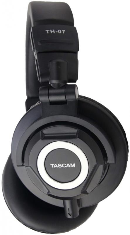 Tascam TH07 Audifonos Cerrados Circumaurales