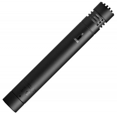 AKG P170 Microfono Condensador